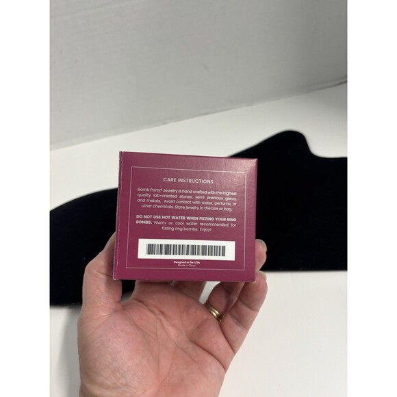 Bomb Party Ring RBP2424 The 2424 Unicorn - Gold Plating - Size 9 White Ice - Picture 11 of 11